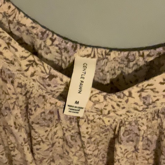 GENTLE FAWN - Picture 2 of 2